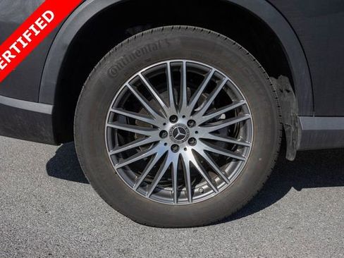 Certified 2025 Mercedes-Benz GLC 300 4MATIC image 10