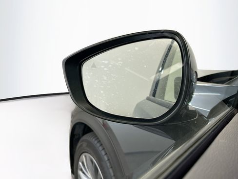 Used 2024 MAZDA CX-90 3.3 Turbo w/ Preferred Plus image 16