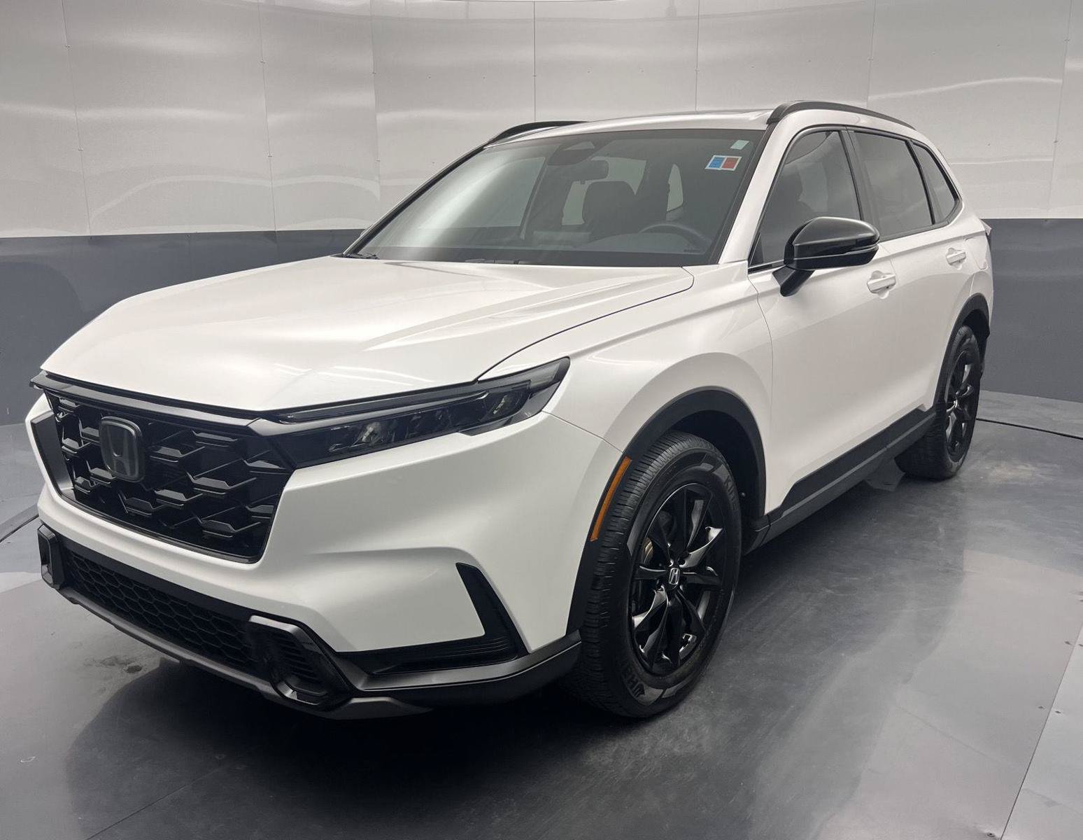 Used 2026 Honda CR-V Sport image 3
