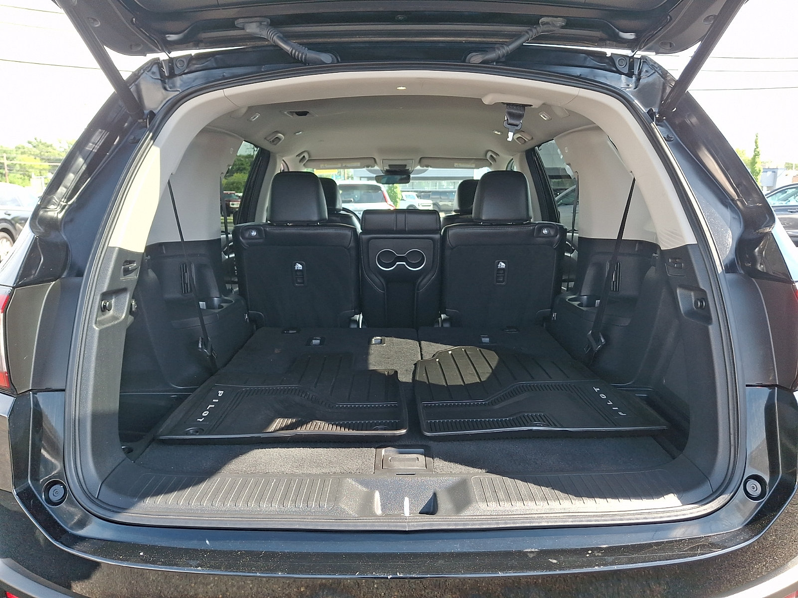 Used 2025 Honda Pilot EX-L image 29