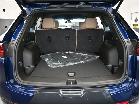 Used 2023 Chevrolet Blazer Premier image 37