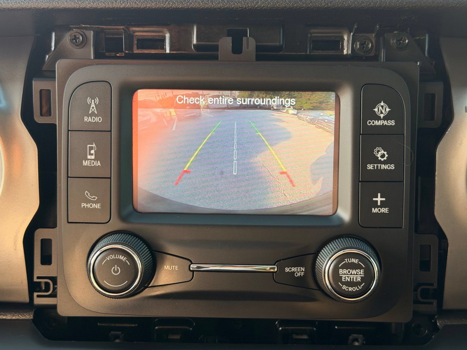 Used 2018 Jeep Wrangler Unlimited Sport AWD/4WD image 21