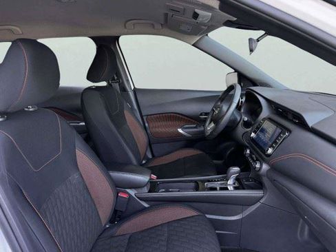 Used 2024 Nissan Kicks SR FWD image 46