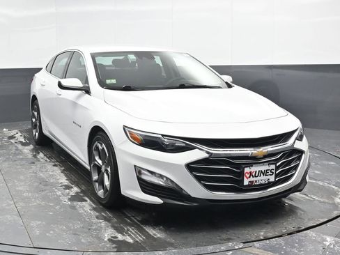 Used 2024 Chevrolet Malibu LT image 6