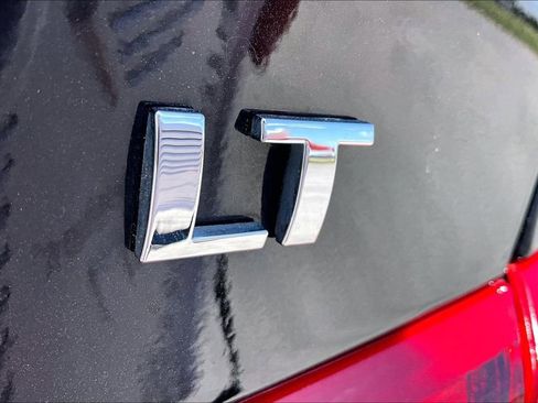 Used 2025 Chevrolet Malibu LT FWD image 8