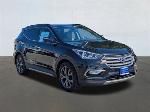 Used 2017 Hyundai Santa Fe Sport w/ Cargo Package image 7