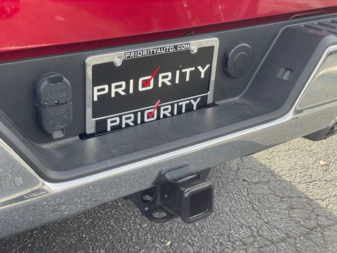 Used 2025 GMC Sierra 1500 SLT w/ SLT Convenience Package image 29