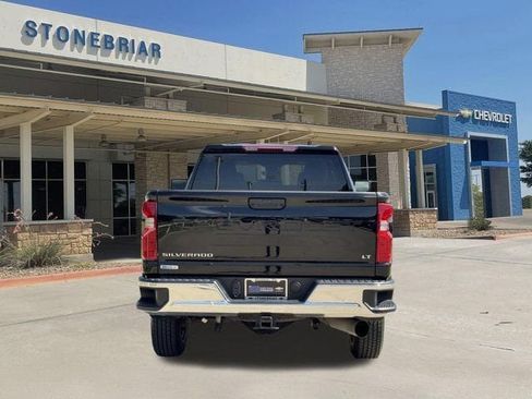 Used 2026 Chevrolet Silverado 2500 LT AWD/4WD image 6