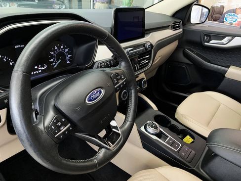 Used 2020 Ford Escape SEL AWD/4WD image 8