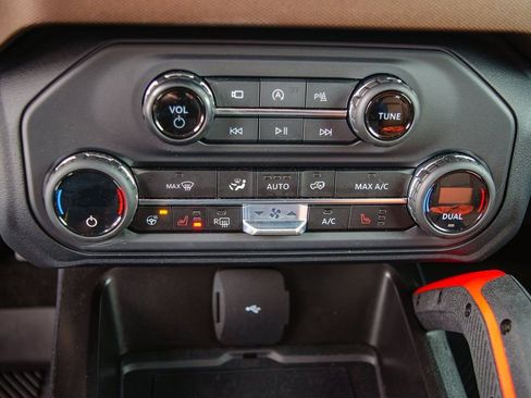 Used 2023 Ford Bronco Heritage Edition image 21