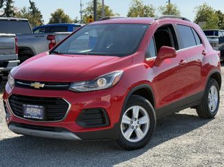 Used 2020 Chevrolet Trax LT image 1