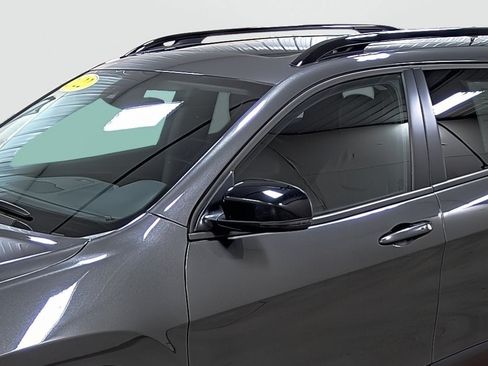 Used 2022 Jeep Cherokee Limited AWD/4WD image 8