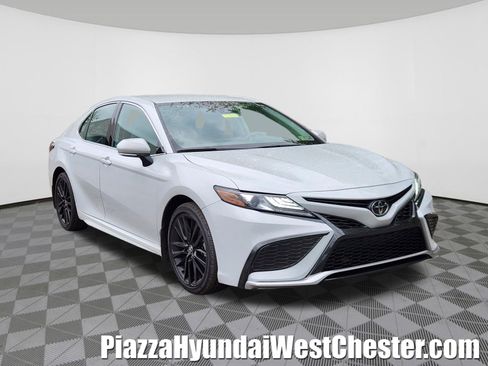 Used 2023 Toyota Camry XSE w/ Cold Weather Package AWD/4WD image 1