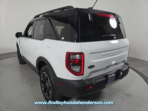 Used 2025 Ford Bronco Sport Outer Banks w/ Outer Banks Tech Package+ image 4