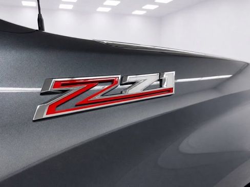 Used 2019 Chevrolet Silverado 1500 LT w/ All-Star Edition AWD/4WD image 9