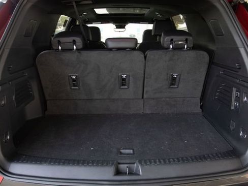 Used 2024 Chevrolet Traverse RS w/ LPO, Floor Liner Package image 33