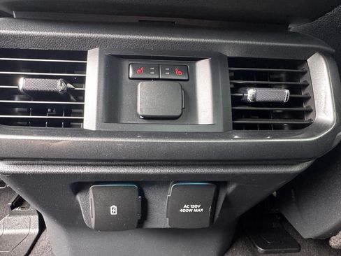 Used 2023 Ford F150 Lariat w/ Equipment Group 502A High AWD/4WD image 18