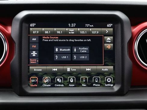 Used 2022 Jeep Gladiator Rubicon w/ Trailer Tow Package AWD/4WD image 30