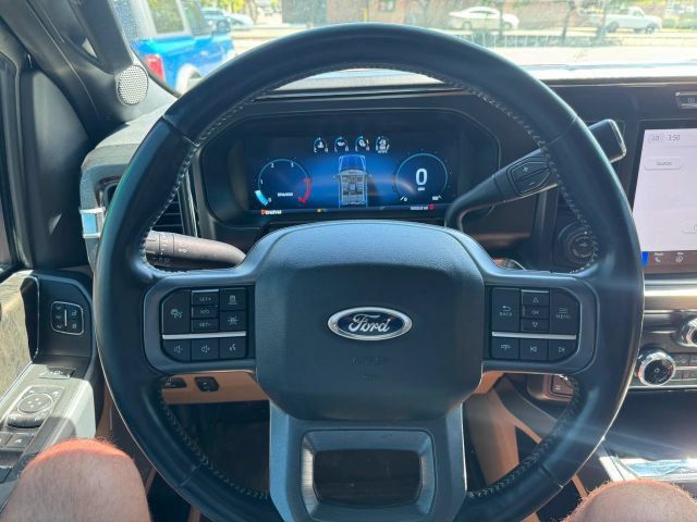 Used 2023 Ford F350 Lariat w/ Tow Technology Package AWD/4WD image 10