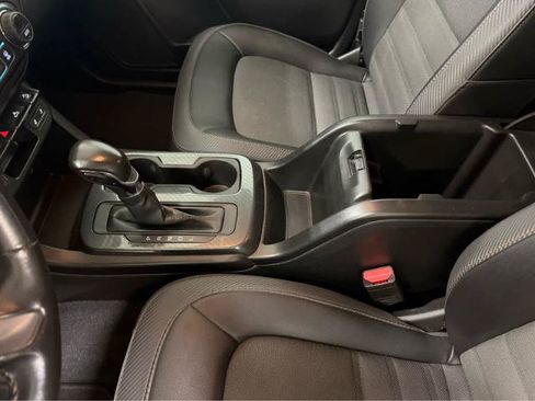 Used 2022 GMC Canyon AT4 AWD/4WD image 24