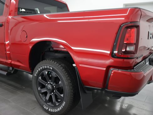 Used 2026 RAM 2500 Big Horn AWD/4WD image 30