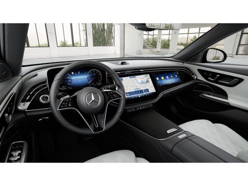 New 2026 Mercedes-Benz E 450 4MATIC Sedan image 3