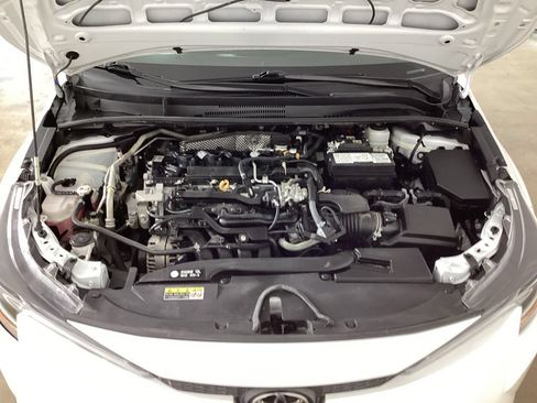 Used 2024 Toyota Corolla LE FWD image 38