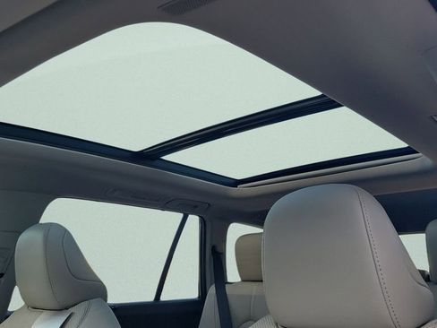 New 2026 Toyota Grand Highlander FWD image 17