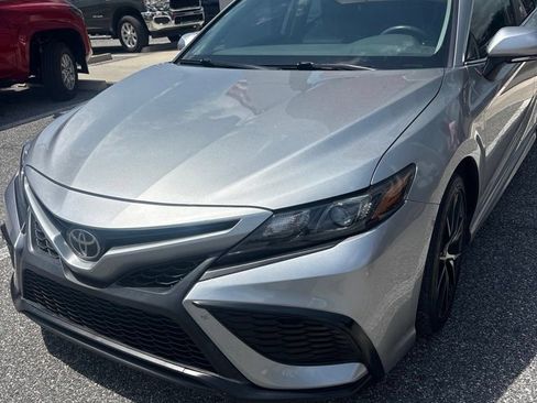 Used 2023 Toyota Camry SE w/ Convenience Package FWD image 1