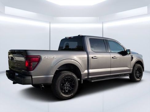 Used 2025 Ford F150 XLT w/ Equipment Group 301A Standard AWD/4WD image 3
