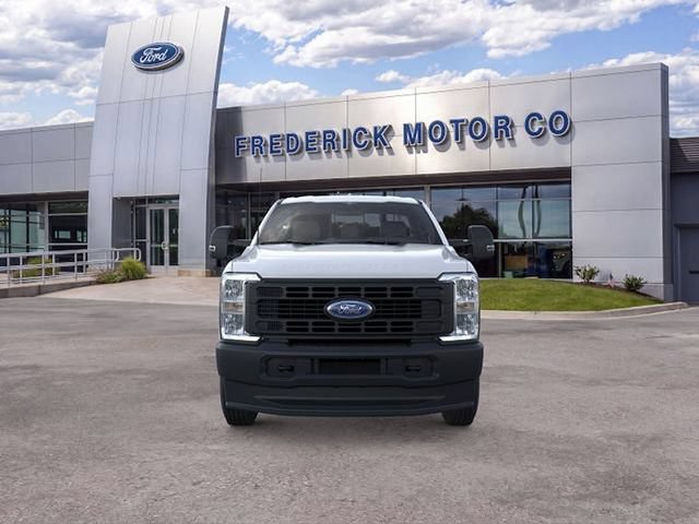 New 2026 Ford F250 XL w/ F-250 >10K GVWR Package AWD/4WD image 6