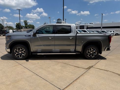 New 2026 GMC Sierra 1500 SLT w/ SLT Premium Plus Package AWD/4WD image 8