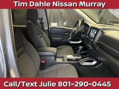 Used 2024 Nissan Frontier SV AWD/4WD image 15