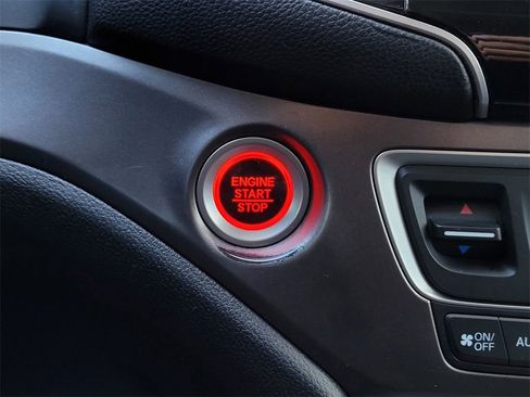 Used 2022 Honda Pilot EX-L image 22