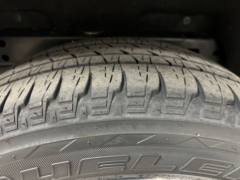 Certified 2021 GMC Canyon Denali AWD/4WD image 11