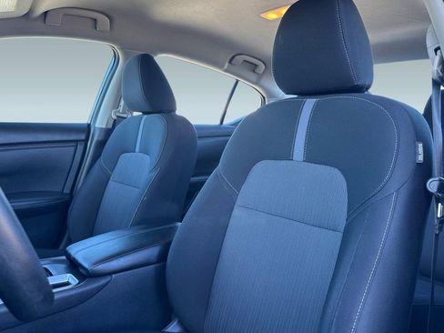 Used 2024 Nissan Sentra SV image 24