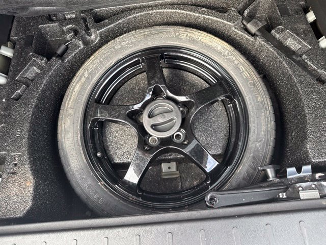 Used 2014 GMC Terrain SLE FWD image 24