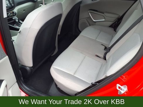 Used 2020 Kia Soul LX image 12