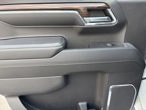 Used 2024 Chevrolet Silverado 1500 LT image 24