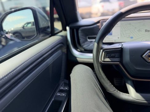 Used 2023 Rivian R1S Adventure AWD/4WD image 7