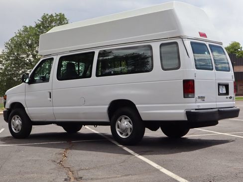 Used 2012 Ford E-350 and Econoline 350 Extended Super Duty w/ PWR Group RWD image 7