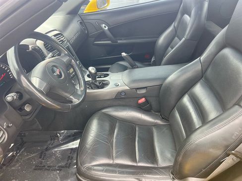 Used 2006 Chevrolet Corvette Coupe w/ Preferred Equipment Group image 35