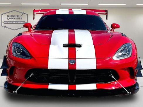 Used 2017 Dodge Viper GTC w/ GTS Interior Package RWD image 2