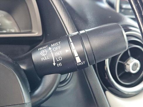 Used 2016 Toyota Yaris Sedan image 12