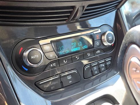 Used 2014 Ford Escape Titanium w/ Equipment Group 401A FWD image 39