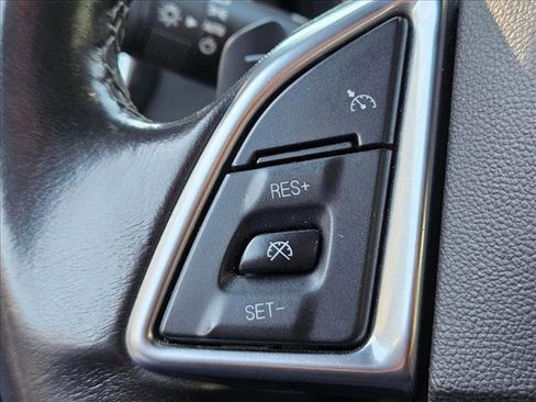 Used 2018 Chevrolet Camaro LT image 15