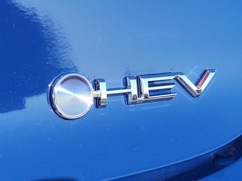 New 2026 Toyota Prius LE image 12