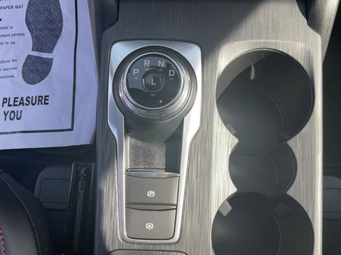 New 2025 Ford Escape ST-Line w/ Tech Pack #1 image 17