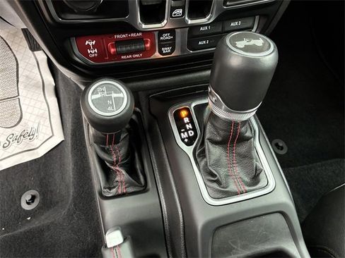 Used 2021 Jeep Wrangler Unlimited Rubicon image 28