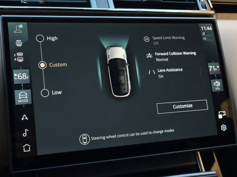 Used 2025 Land Rover Range Rover Velar Dynamic HSE image 21